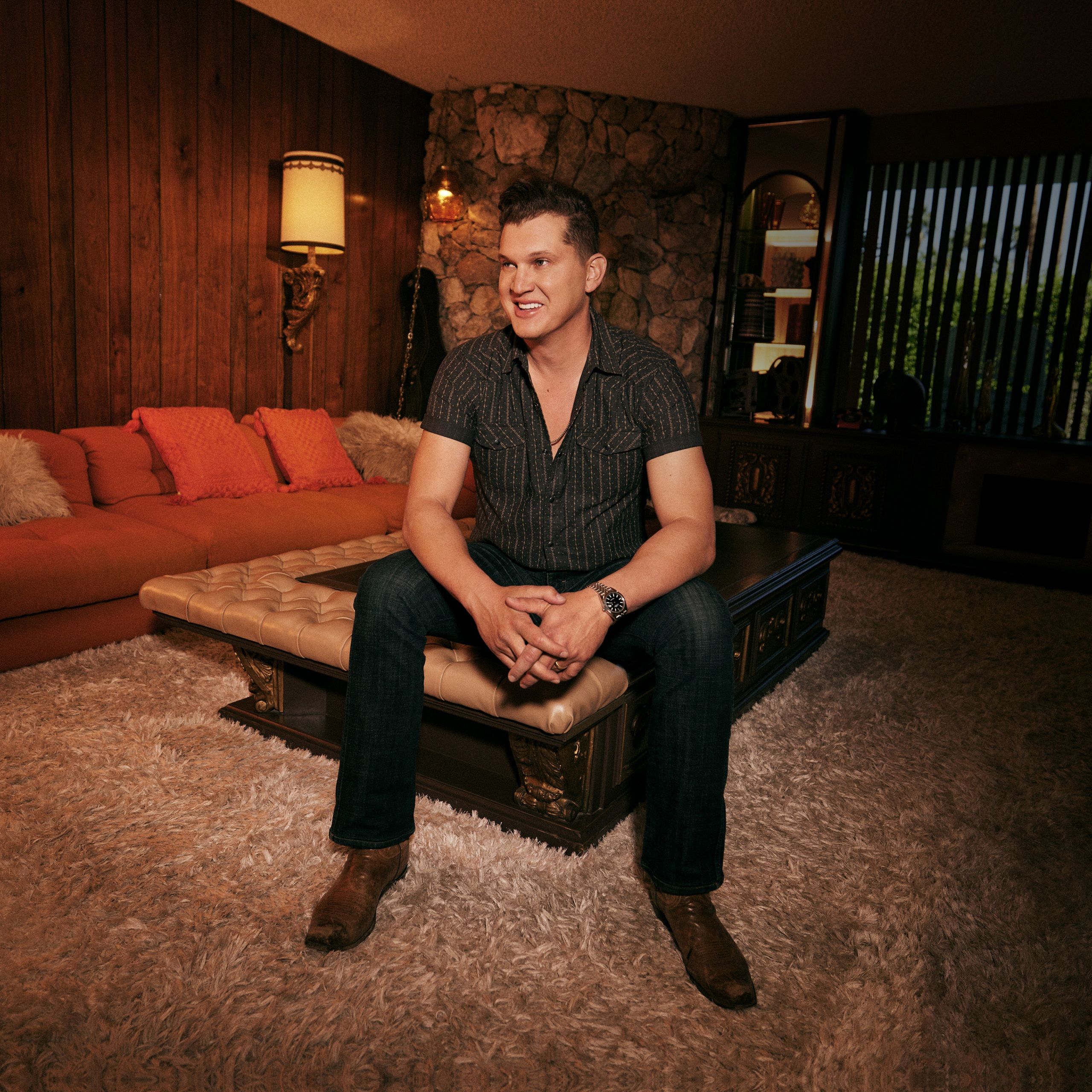 JON PARDI TOPS THE CHARTS, EARNS FIFTH #1 WITH “LAST NIGHT LONELY”