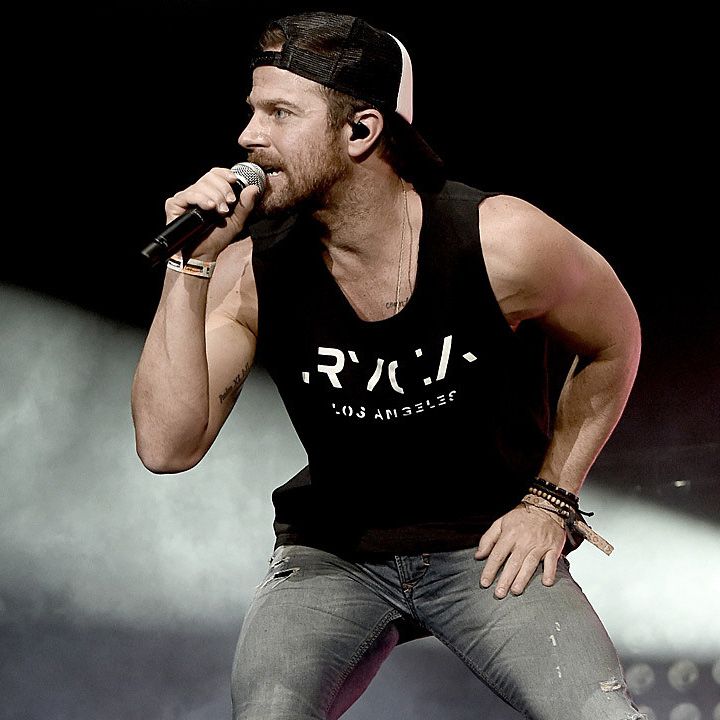 KIP MOORE KICKS OFF HEADLINING AFTER THE SUNBURN TOUR AS HE WRAPS ELECTRIFYING EAST COAST STINT
