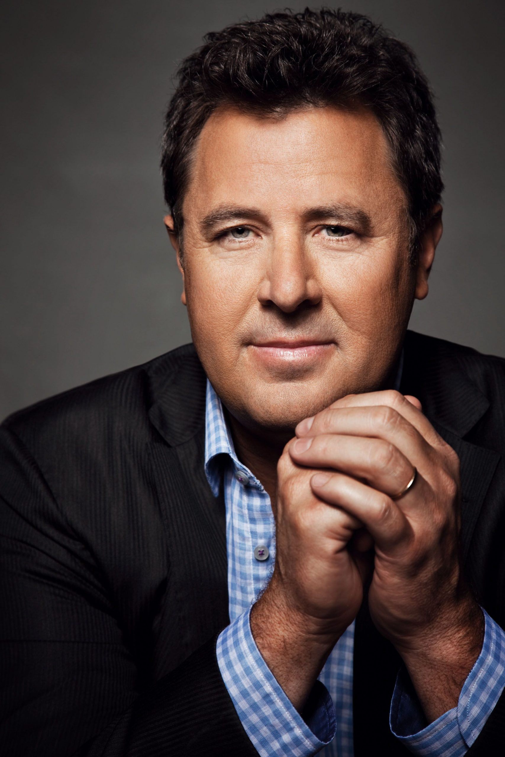 VINCE GILL ANNOUNCES TOUR DATES FOR ‘VINCE GILL & FRIENDS.’