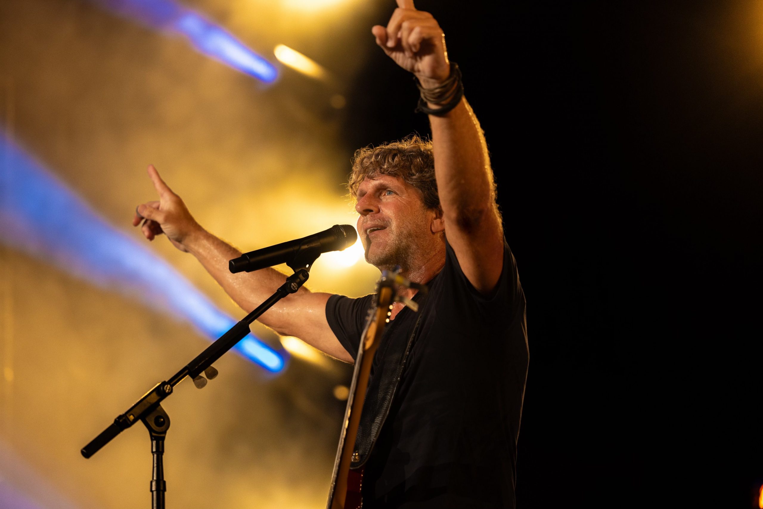 Photos: Billy Currington Celebrates Sold-Out Nashville Show